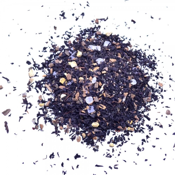 Schwarzer Tee Chakra-Chai aus Indien mit Nelken und Kandis